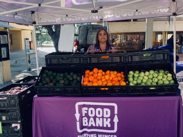 Food relief for students thanks to Allianz Partners