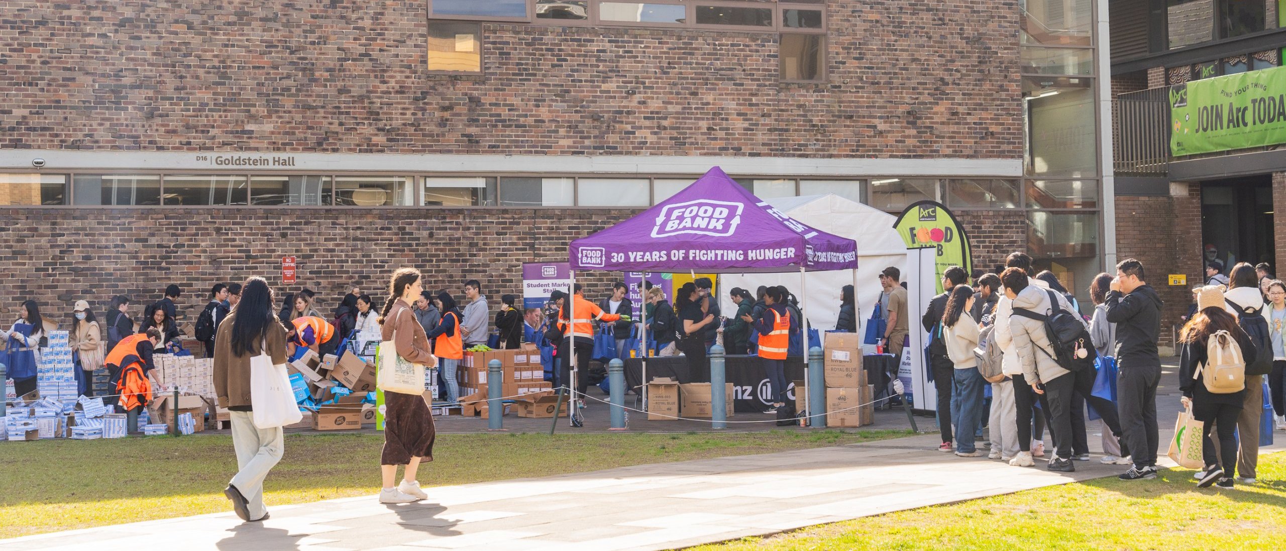 The surprising group facing a lack of food in Australia 